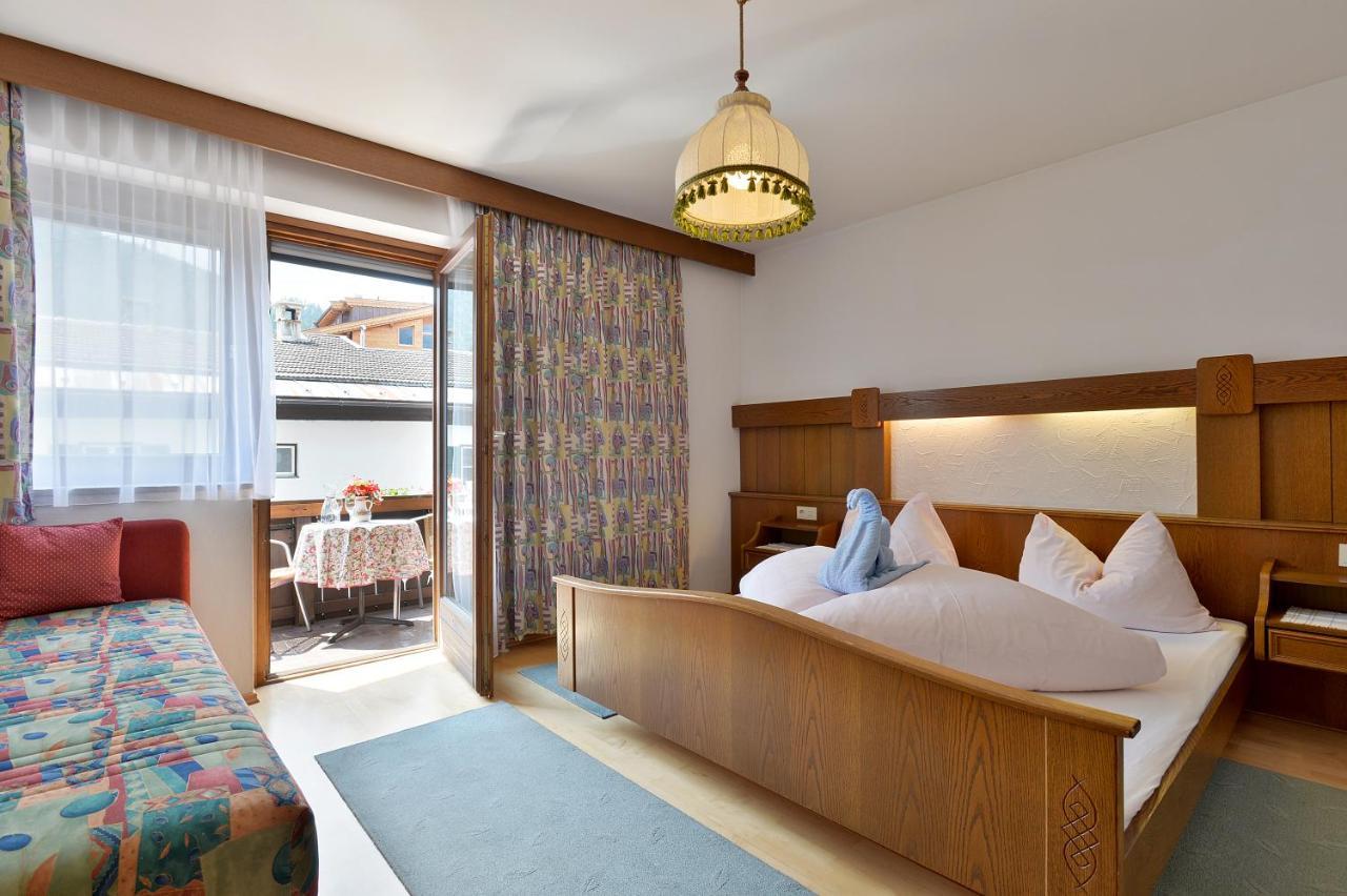 Appartement met Balkon - A